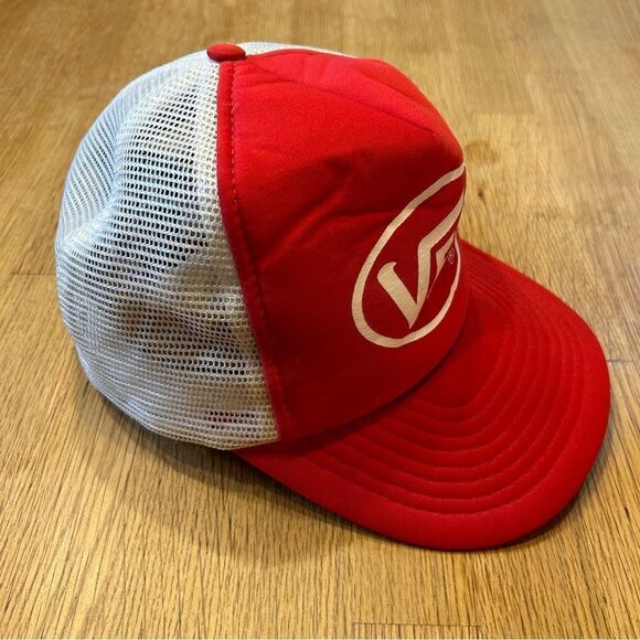 Vintage Vess Soda Foam Front Trucker SnapBack Hat - Picture 2 of 8